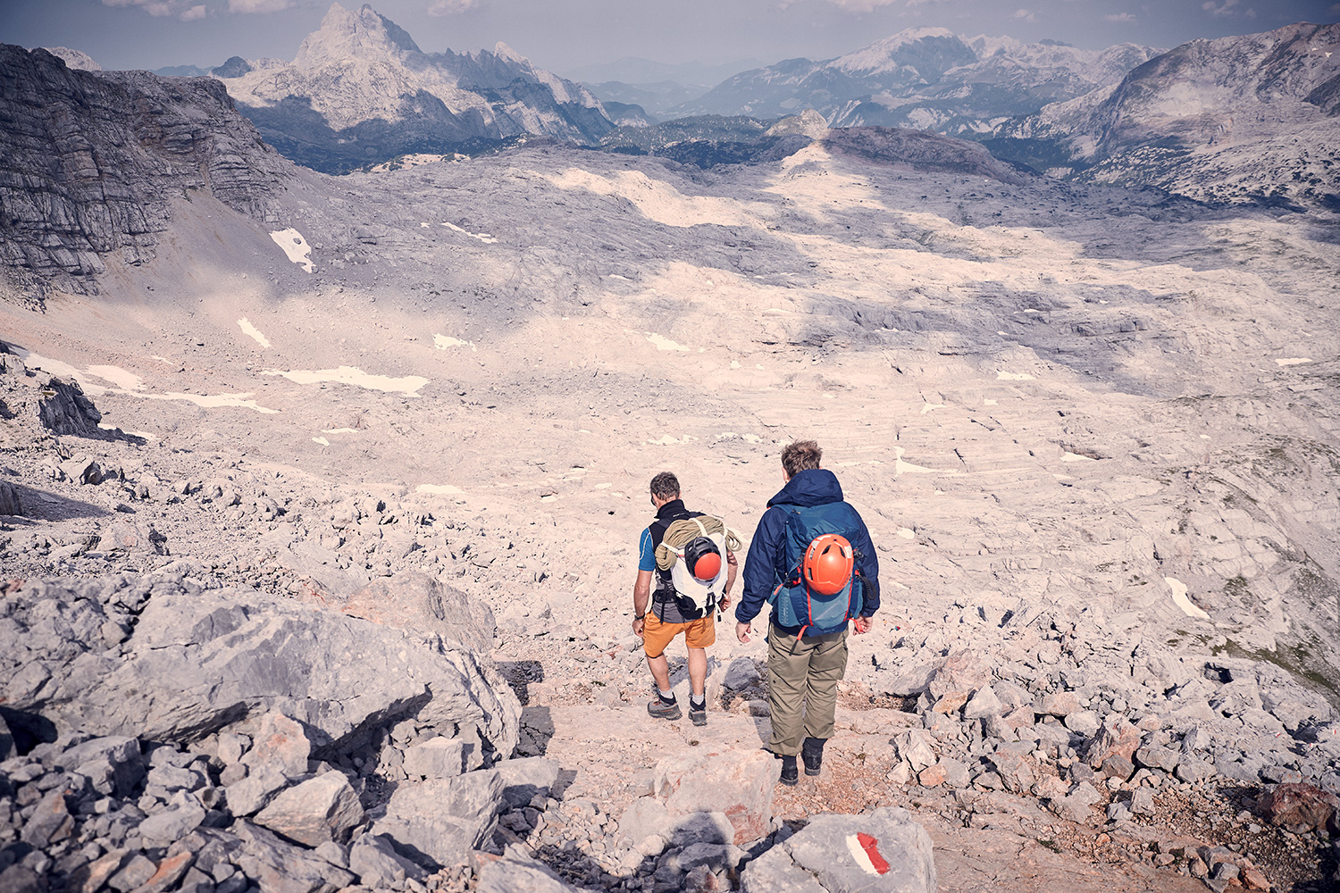 WALDEN Magazin founders on a mountaineering trip in Salzburger Land